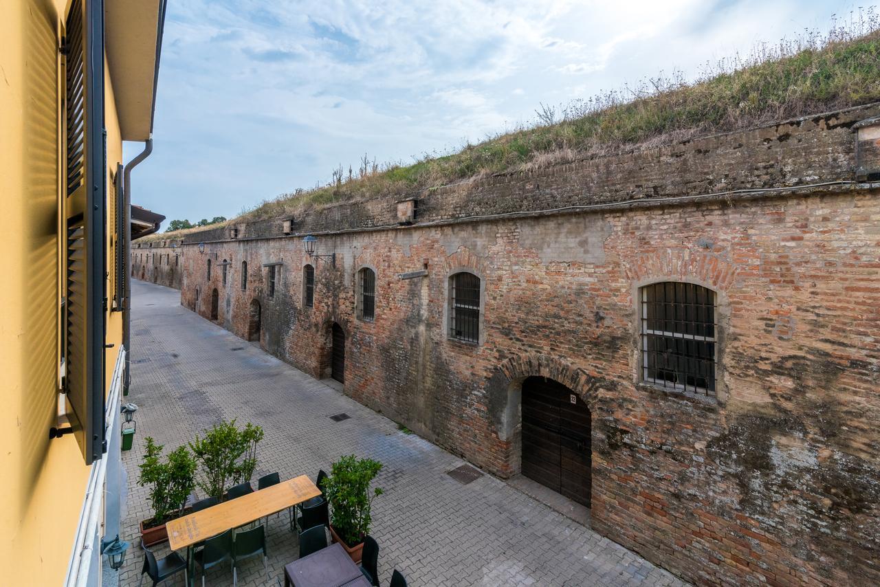 Il Torchio Di Alchieri Moreno E C Sas Pizzighettone Exteriér fotografie